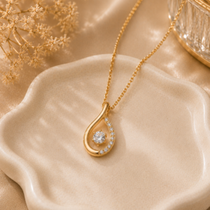 Luna Teardrop Pendant Necklace